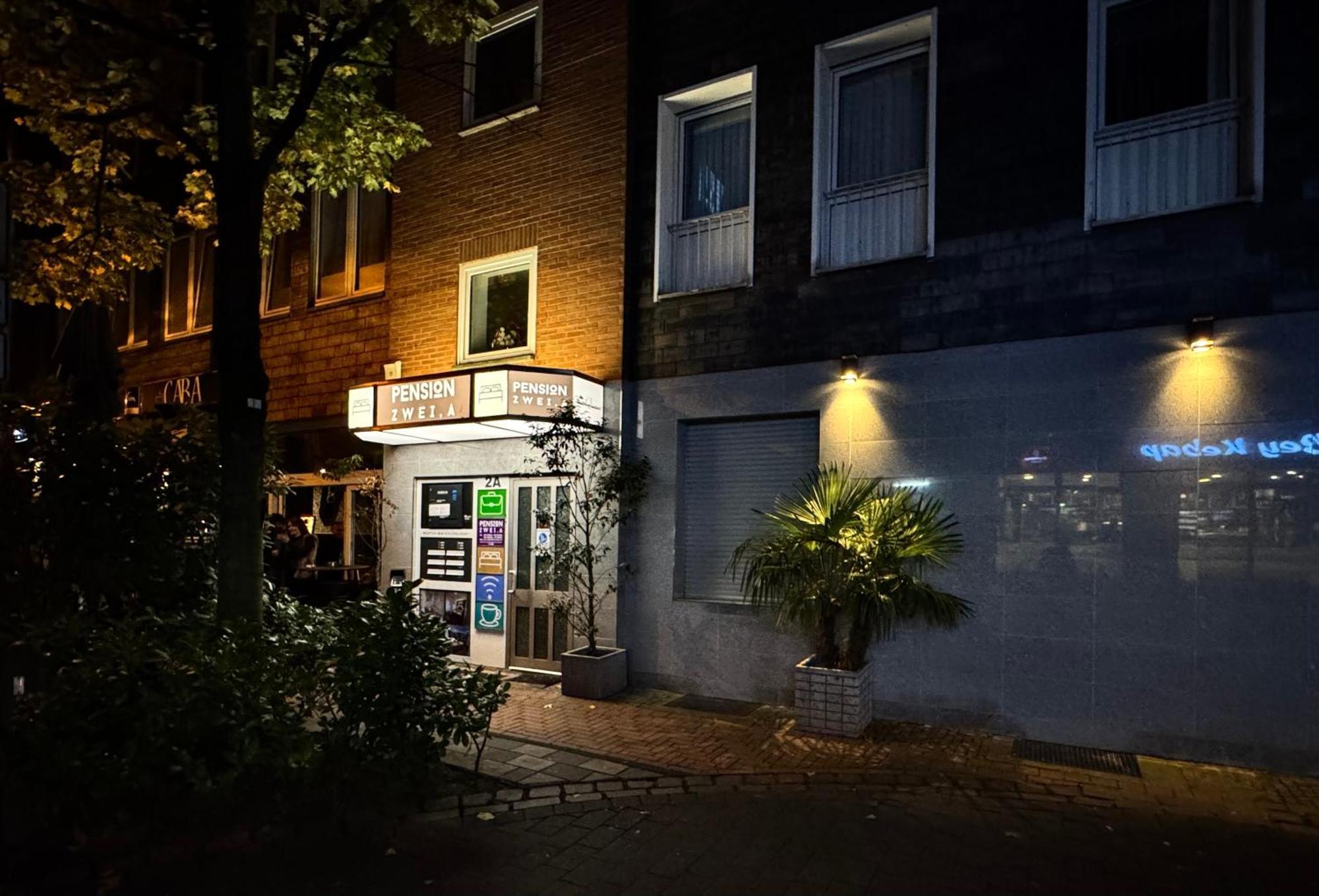 Pension Zwei A Леверкузен Экстерьер фото